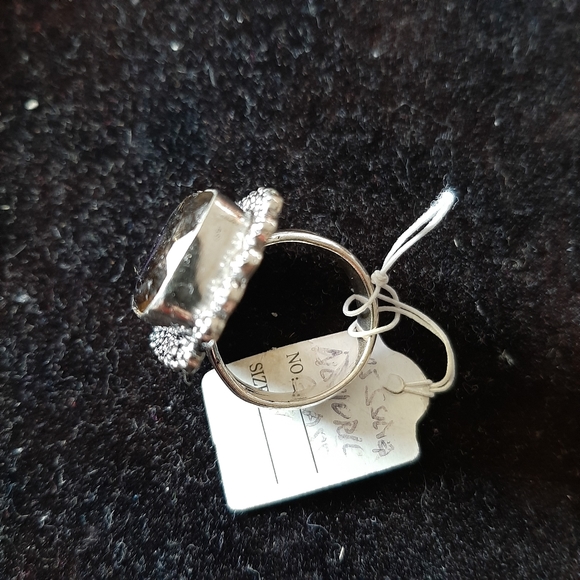 Ladies jewelry - Picture 4 of 8